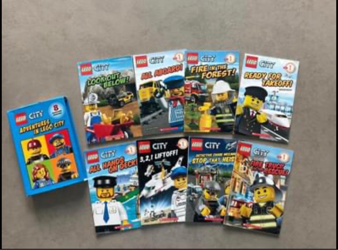Lego city 2025 bookshop