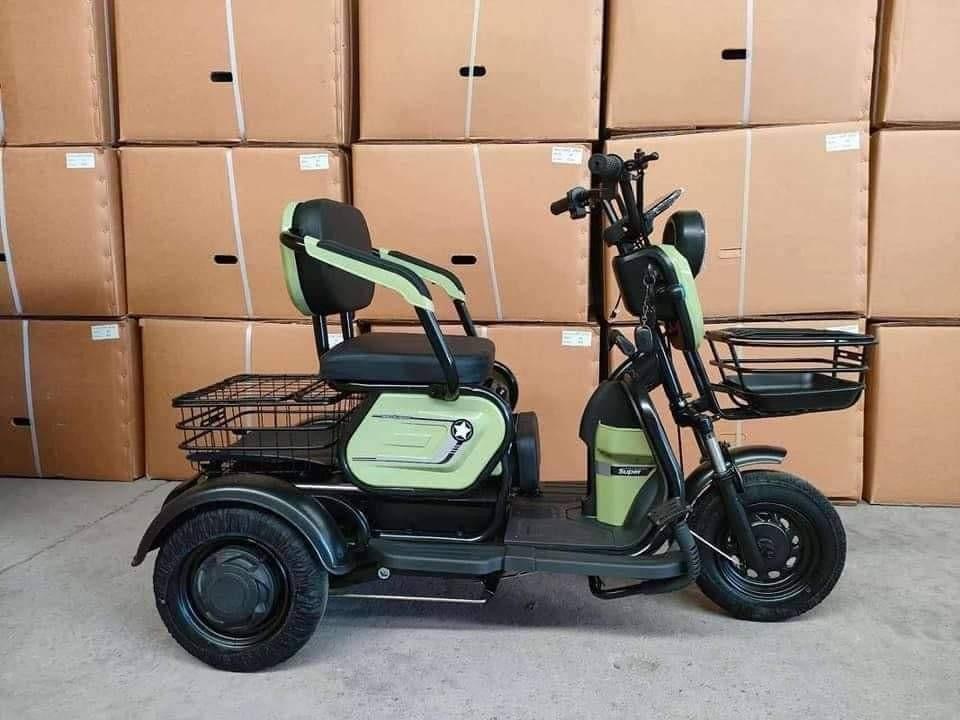 LIGHTSPEED COOL THREE WHEELS E-TRIKE (Category: Bicycles) located in Antipolo. Submitted by mgrace0920 (Listing ID 1193491198, Image 3). Description: ✨LIGHTSPEED COOL THREE WHEELS E-TRIKE 💡 ADJUSTABLE SEAT💡 🆓FREE TRAPAL 🆓FREE ASSEMBLE 🆓WITH CERTIFICATE OF OWNERSHIP 🆓WITH USER MANUAL ✅PWEDE INSTALLMENT✅ 💰HOME CREDIT 💰ALL MAJOR CREDIT CARDS ACCEPTED ‼️₱30,999 ‼️₱37,000 INSTALLMENT PRICE (HOME CREDIT AND CREDIT CARD) Available color ❤️Red 💙