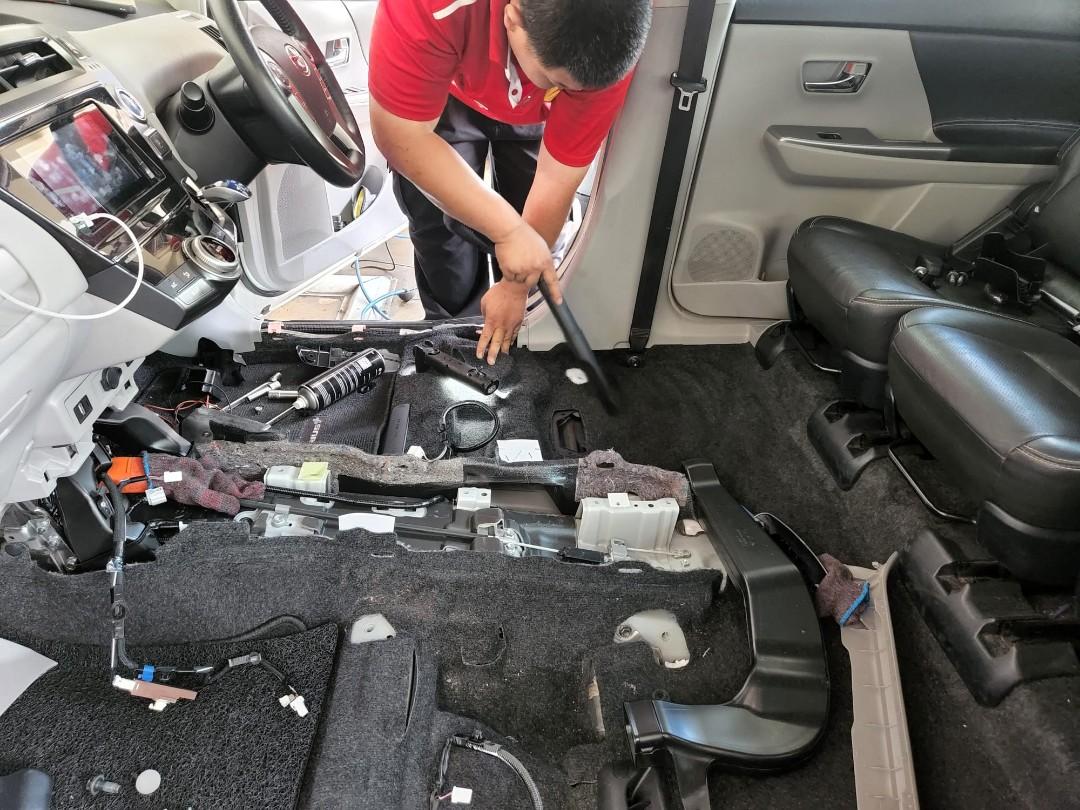 Maintenance service for hybrid battery cooling parts Toyota and Honda