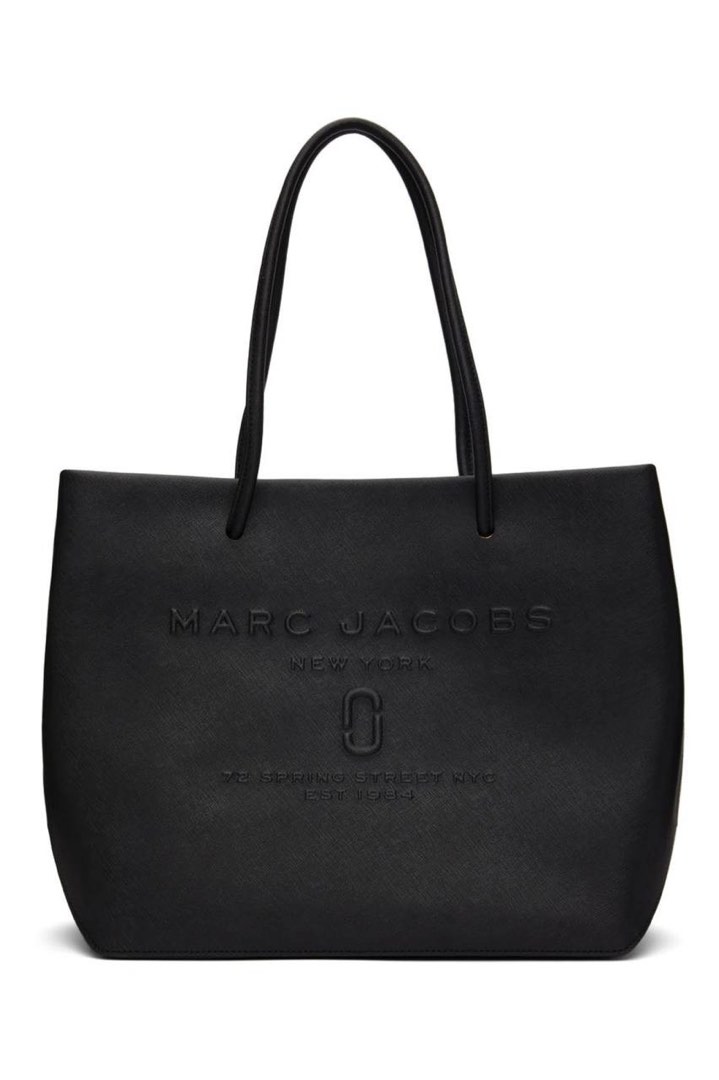 Marc Jacobs The logo shopper east west tote bag in black, Luxury, Bags & Wallets on Carousell