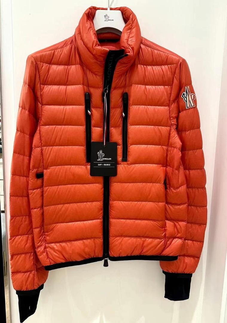 Moncler red shop