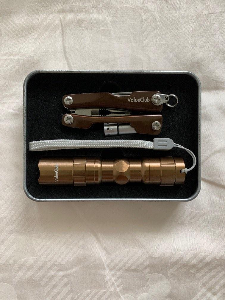 Multi-Tool Set (Category: Home Improvement Tools & Accessories) located in Singapore. Submitted by randomclearances (Listing ID 1193450158, Image 2). Description: ValueClub Multi-Tool Rewards Set Brand New, Never Used Before May have minimal rust as the set was untouched for a long time Tools Included: Torchlight Point-Tip Plier Torchlight (small) Saw Screwdriver Can Opener Knife Batteries Not Included.