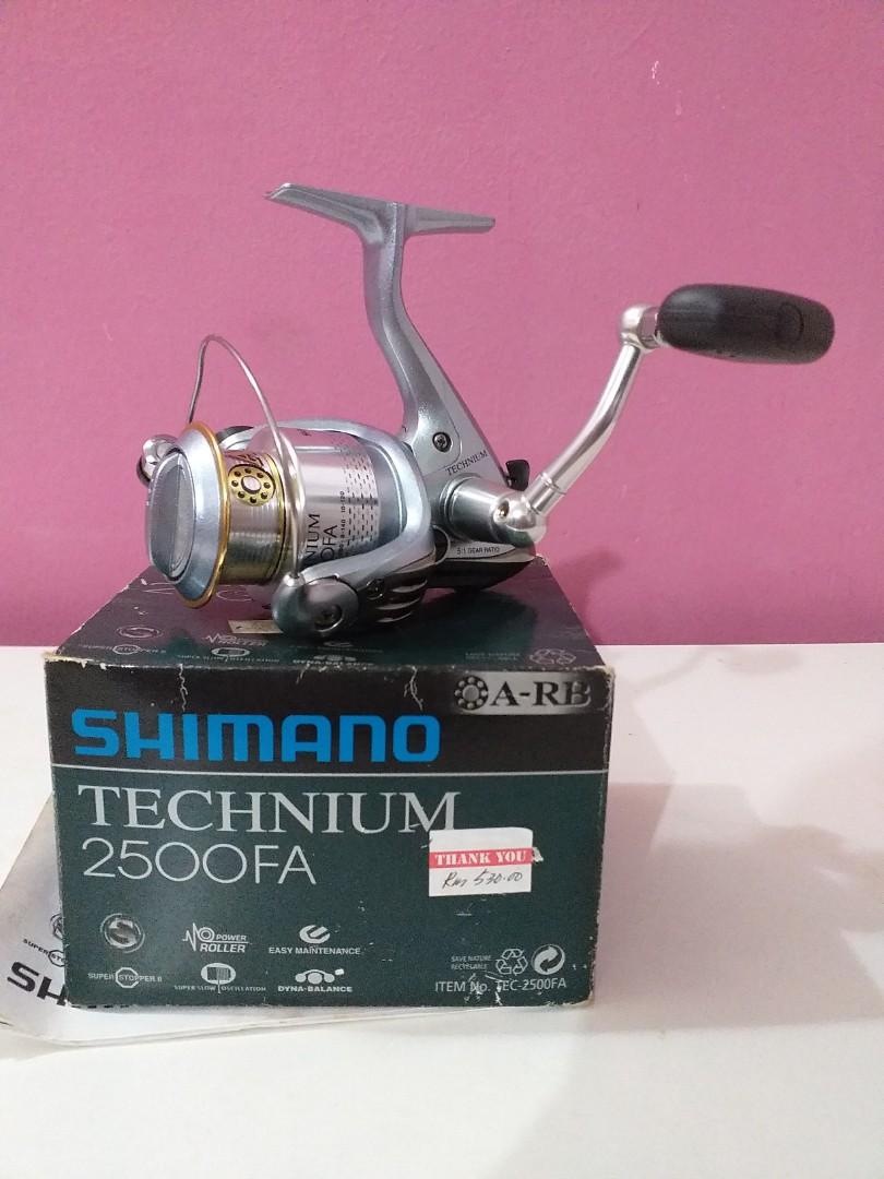New reel Shimano Technium 2500FA, Sports Equipment, Fishing on