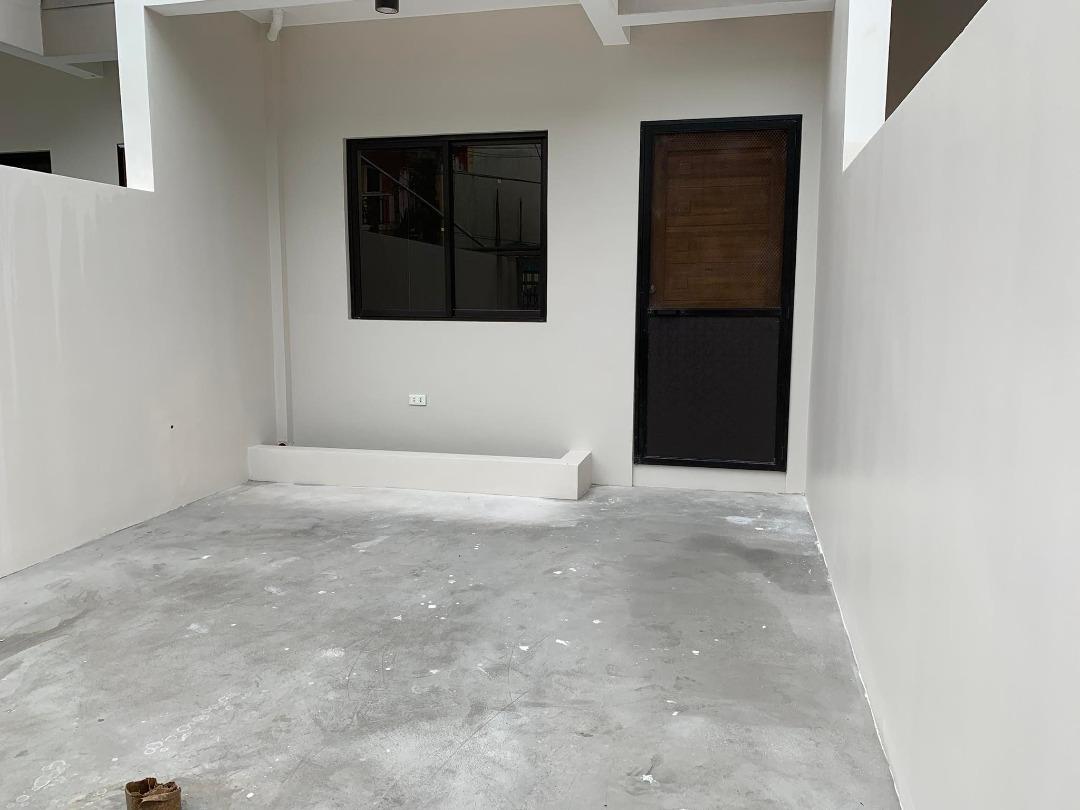 Newly Constructed 6 Units 2 Bedroom Apartments for Rent located at Brgy. Duquit, Dau, Mabalacat