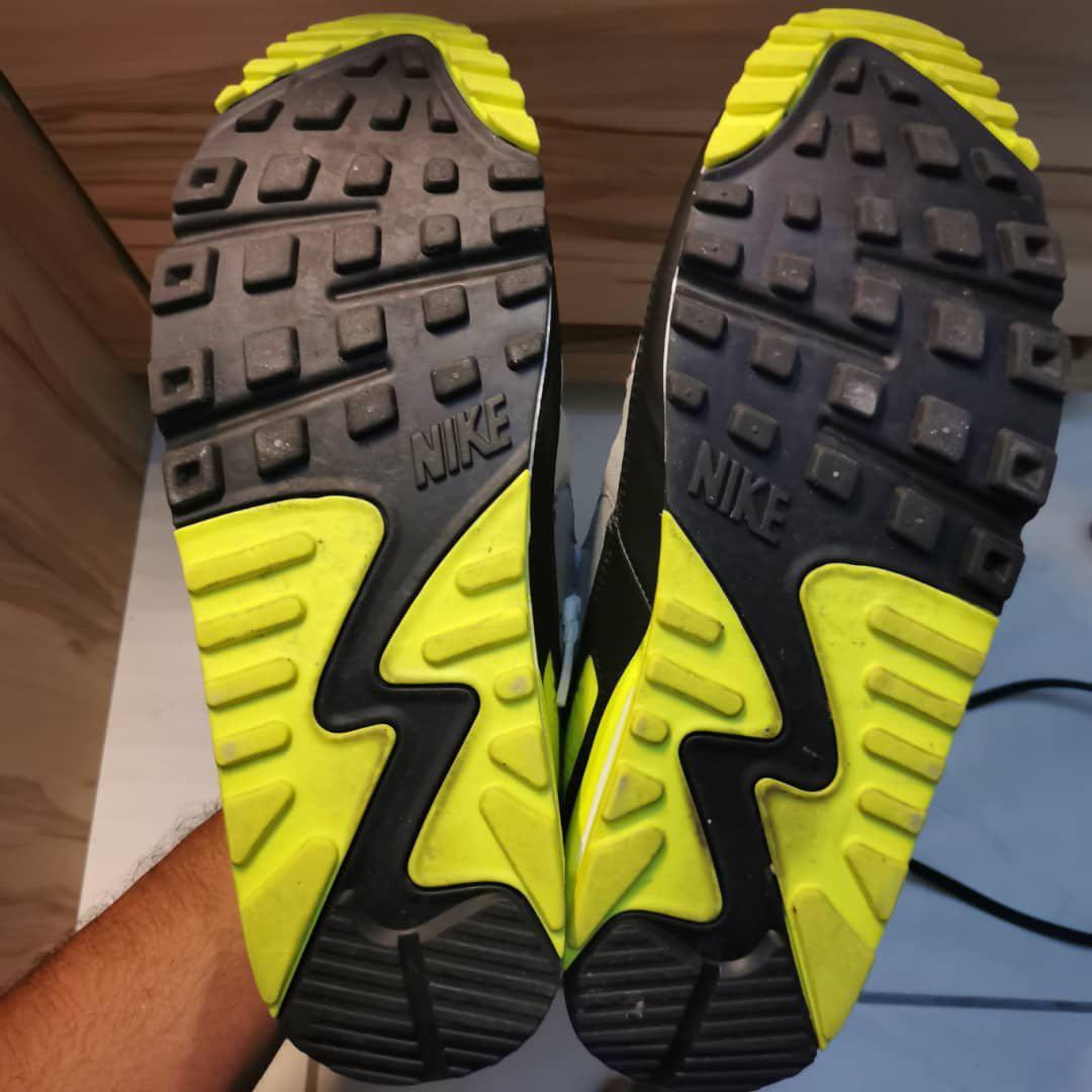 mens nike air max 90 volt