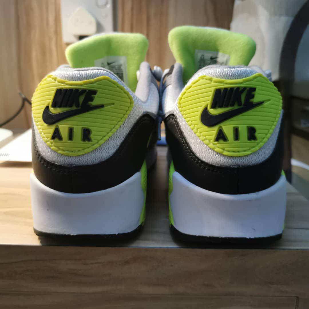 mens nike air max 90 volt