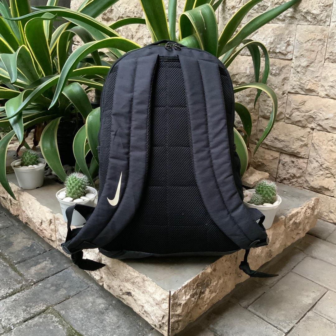 NIKE BIG SWOOSH BACKPACK BLACK, Fesyen Pria, Tas & Dompet , Ransel di