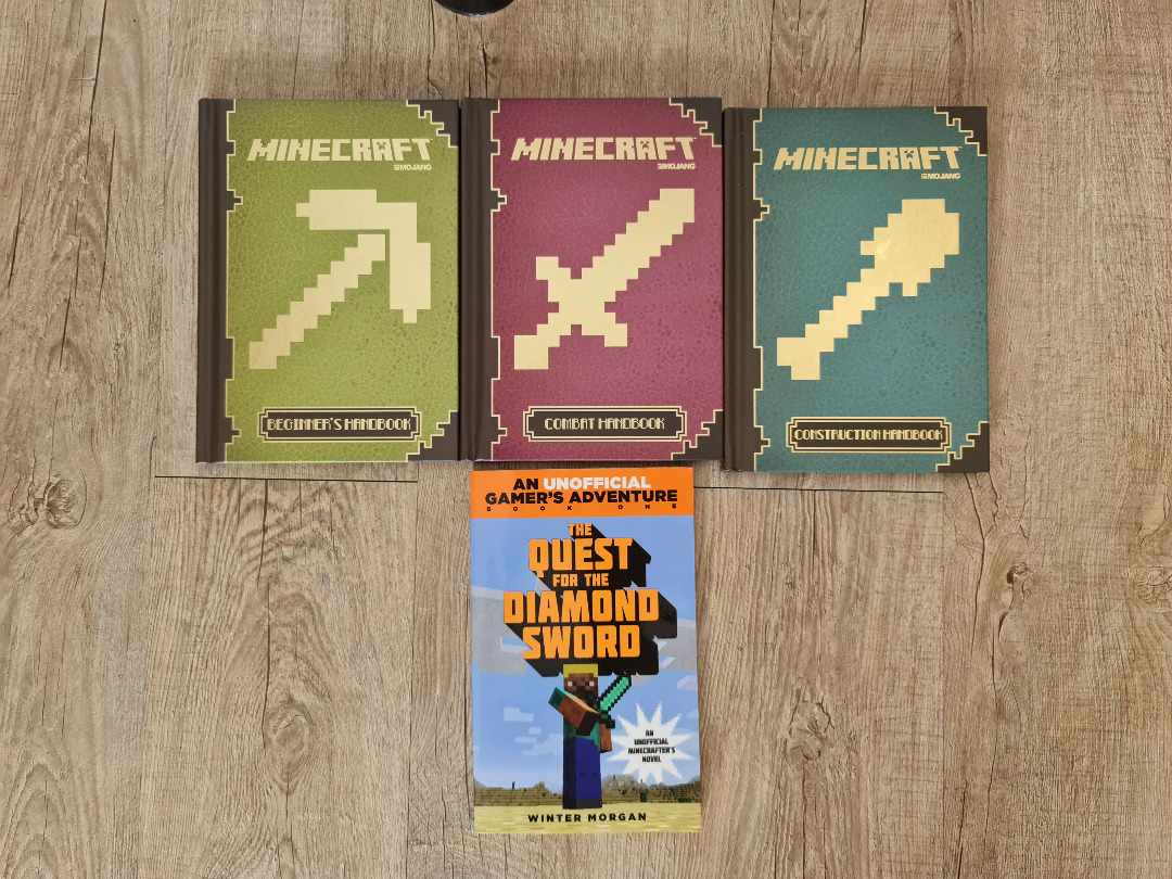 Official Minecraft Guide Book., Hobbies & Toys, Books & Magazines