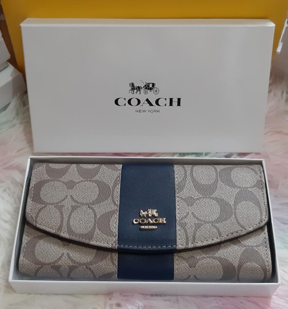 Premium Coach Wallets with Box, Women's Fashion, Bags & Wallets