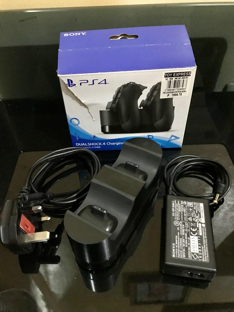 Ps4 dualshock 4 charging station, Video Gaming, Gaming Accessories