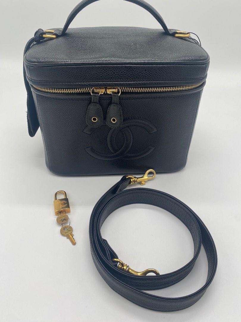 RAre Chanel Vanity caviar (Category: Luxury Bags & Wallets) located in Manila. Submitted by davidspreowned (Listing ID 1193572933, Image 1). Description: RARE ( discontinued) collectible items Chanel Vanity caviar gold hardware 📌 Inclusions lock and keys strap entrupy holo intact with paperbag.