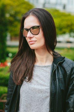 Erika mirrored sunglasses store