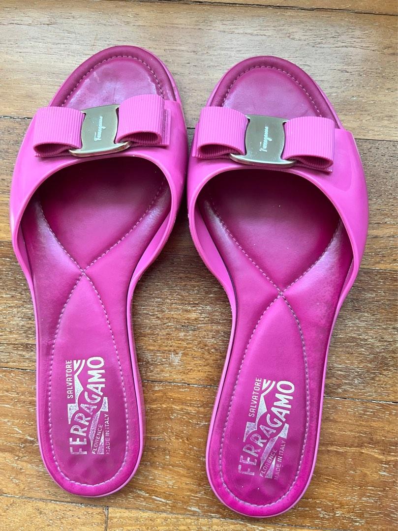 salvatore ferragamo cirella jelly slides