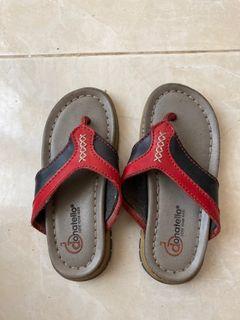 Sandal anak