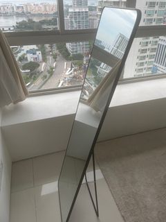 (Category: ) located in . Submitted by malaou (Listing ID 1193401597, Image 1). Description: .