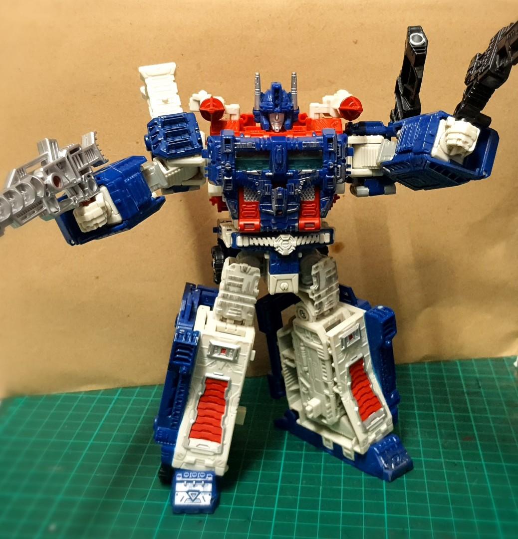 Transformers ultra magnus by hasbro, Hobbies & Toys, Toys & Games on ...