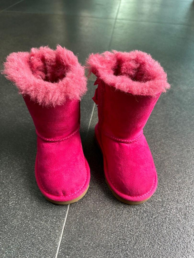Girls ugg store boots size 6
