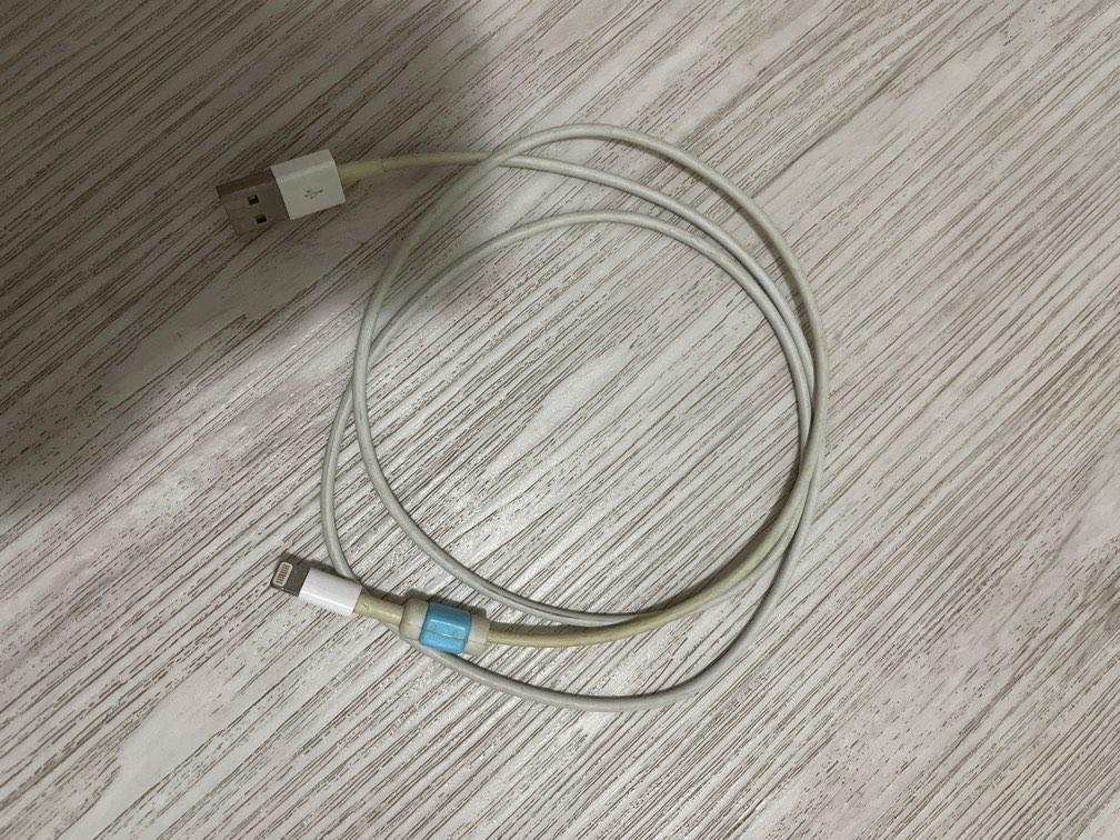 USB to Lightning Cable (IPad Pro), Mobile Phones & Gadgets, Tablets