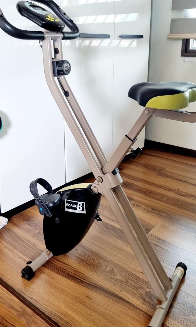 USED but not abused compact home exercise bike