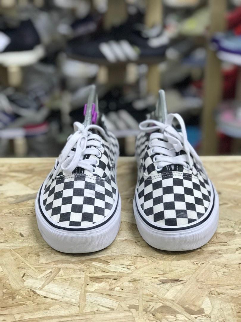 Harga retail vans checkerboard clearance
