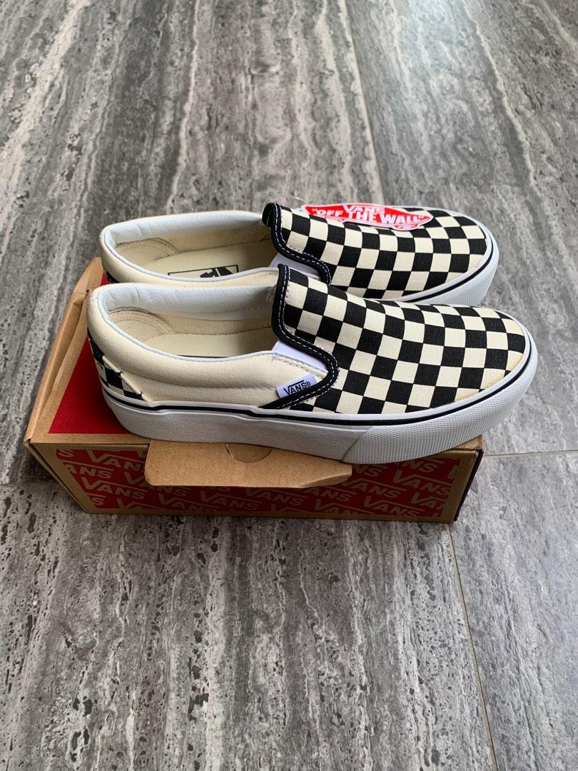 White platform discount slip on vans