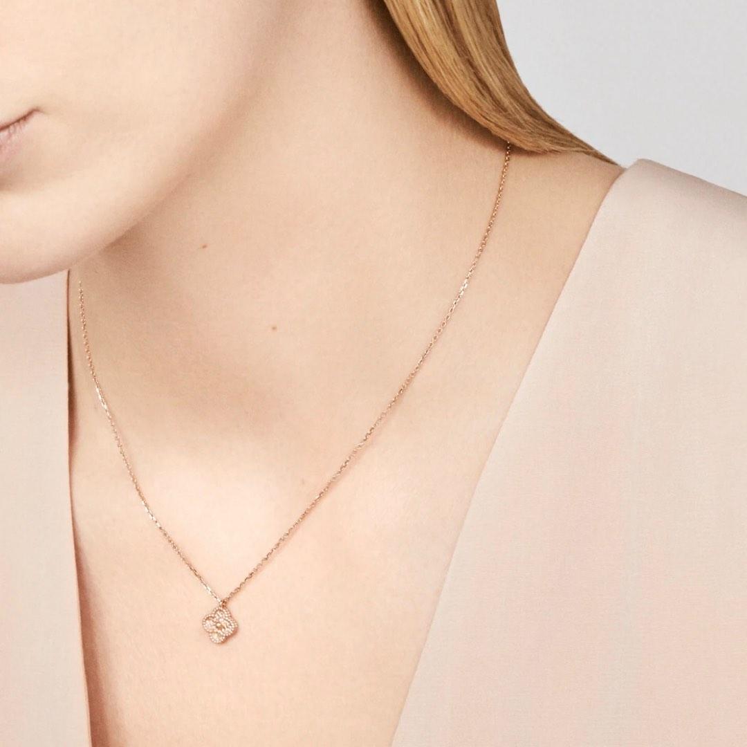 Vca sweet alhambra necklace clearance