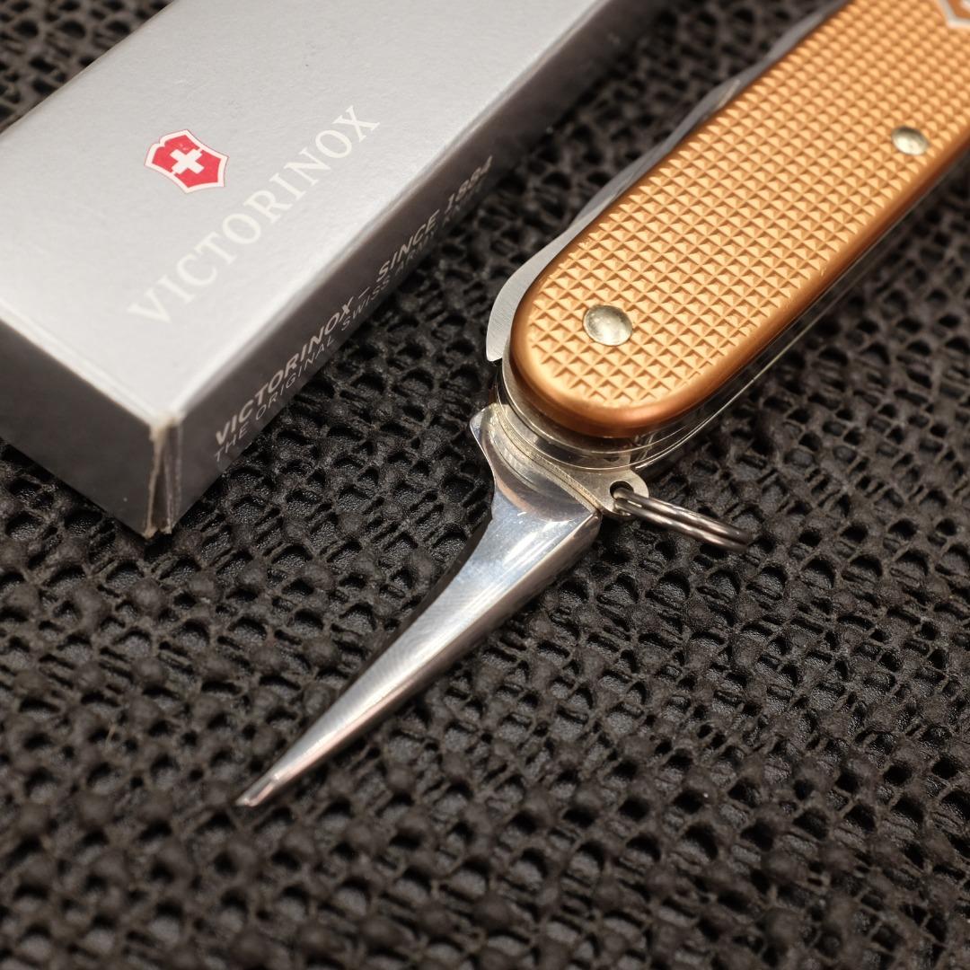 Victorinox cheap farmer copper