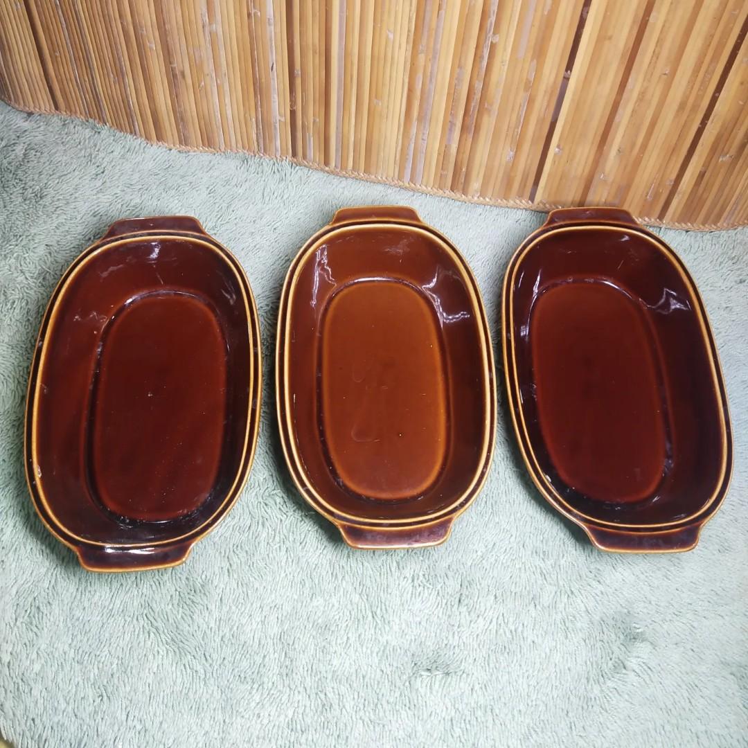 3pcs Oval Oven-safe Dish (Category: Bakeware) located in Malolos. Submitted by jestrelita (Listing ID 1188417640, Image 2). Description: 3pcs Oval Oven-safe Dish P500 all - 20cm long x 5cm ht - for lasagna, bakemac, and other baking recipes - good condition 👍💯👍💯👍💯👍💯.
