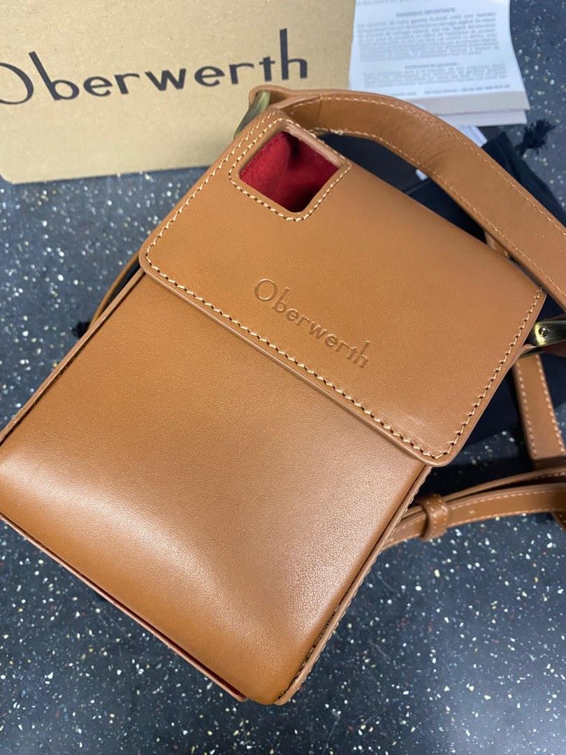 99.99 新Oberwerth Leica Q2 Crossbody Holster (Light Brown), 名牌, 手袋及銀包