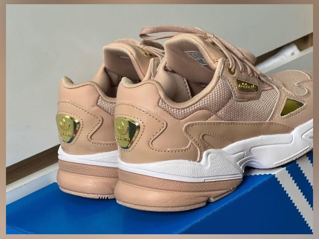 Adidas falcon sales rosadas
