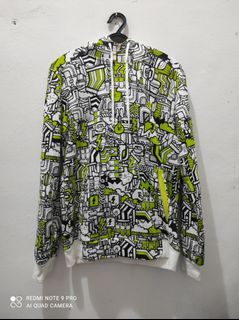 (Category: ) located in . Submitted by 1stop.thrift (Listing ID 1188405733, Image 1). Description: .