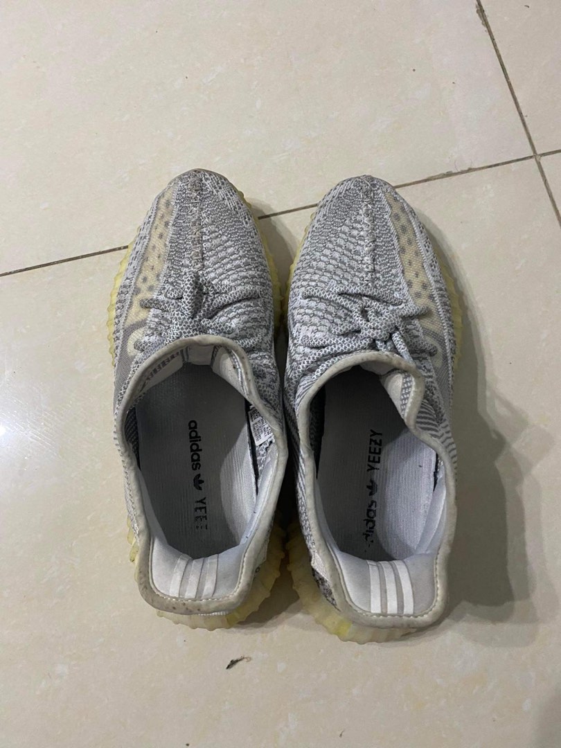yeezy static noir