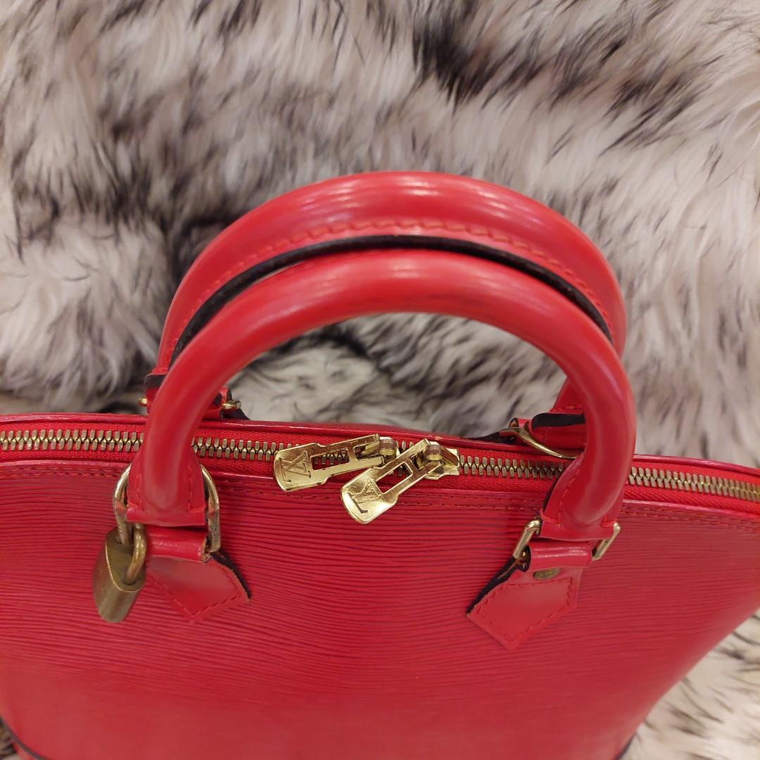 Alma Epi in Red MM (Category: Luxury Bags & Wallets) located in Quezon City. Submitted by luxurybrokerph (Listing ID 1188538576, Image 3). Description: bag only generic dustbag guaranteed authentic.