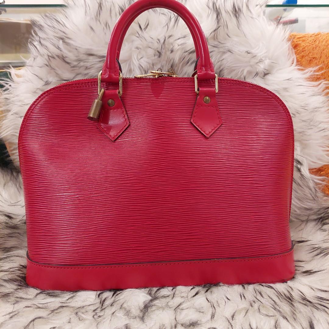 Alma Epi in Red MM (Category: Luxury Bags & Wallets) located in Quezon City. Submitted by luxurybrokerph (Listing ID 1188538576, Image 1). Description: bag only generic dustbag guaranteed authentic.