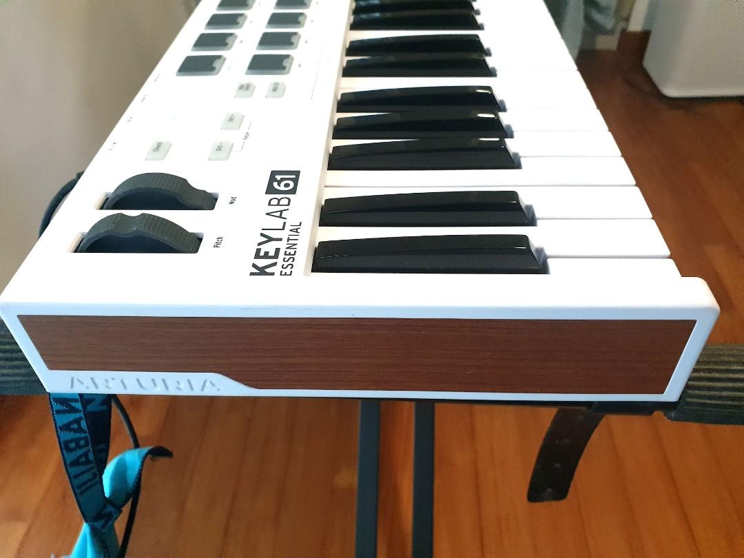 Arturia KeyLab Essential 61 Keyboard Controller, White, Hobbies & Toys ...