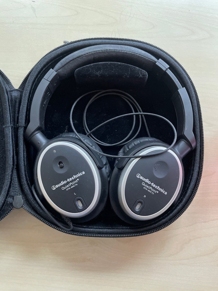 Audiotechnica noise cancelling headsets ATHANC7b, Audio, Headphones