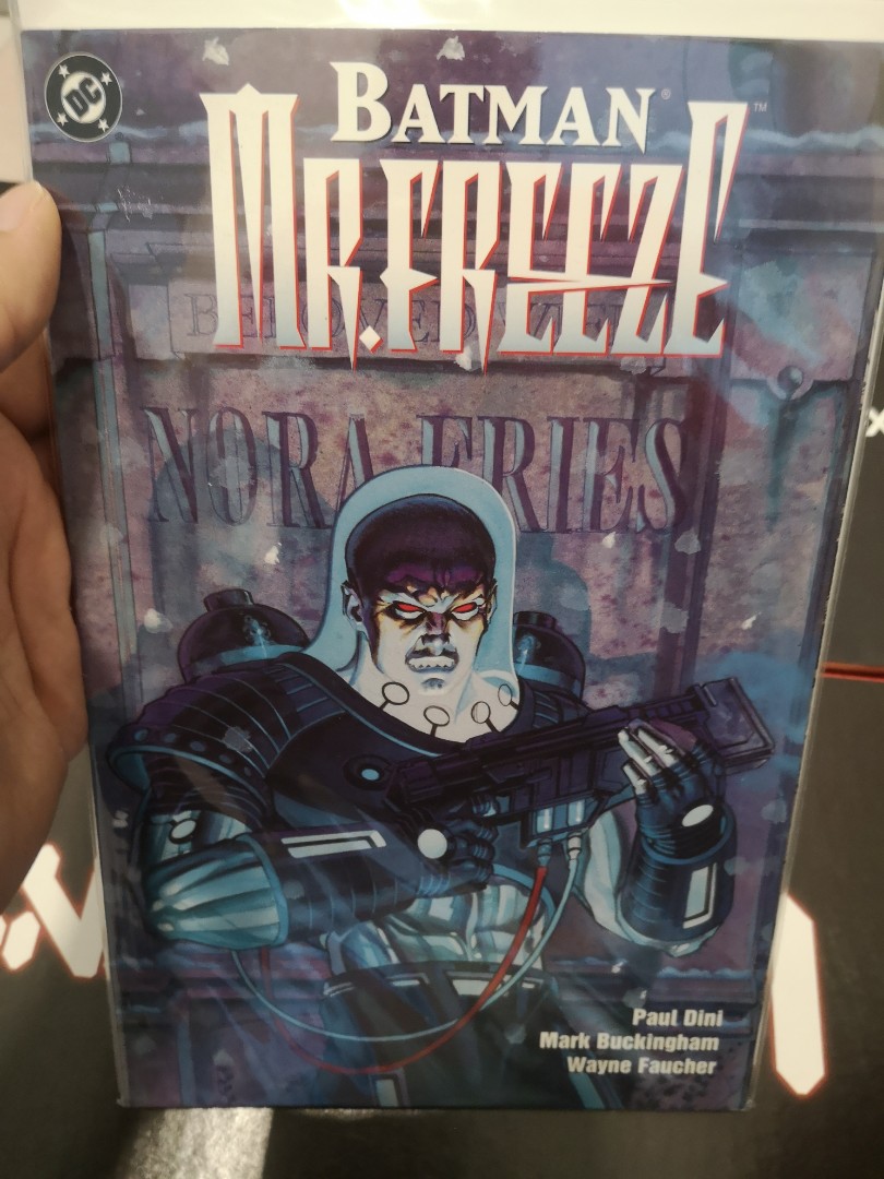 Batman: Mr. Freeze 1997, Hobbies & Toys, Books & Magazines, Comics & Manga  on Carousell