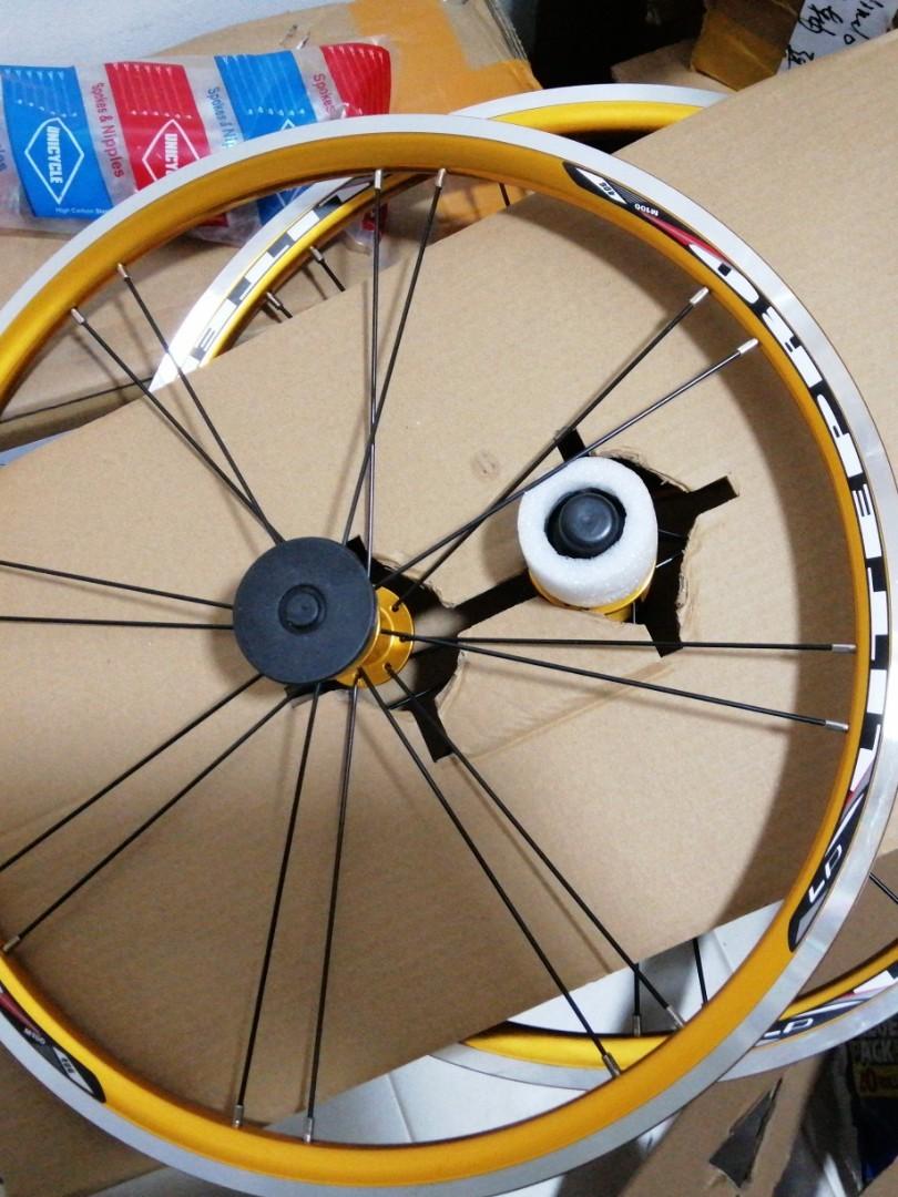 Bicycle 20'' wheel set, v brake, cassette, come with clicking sound