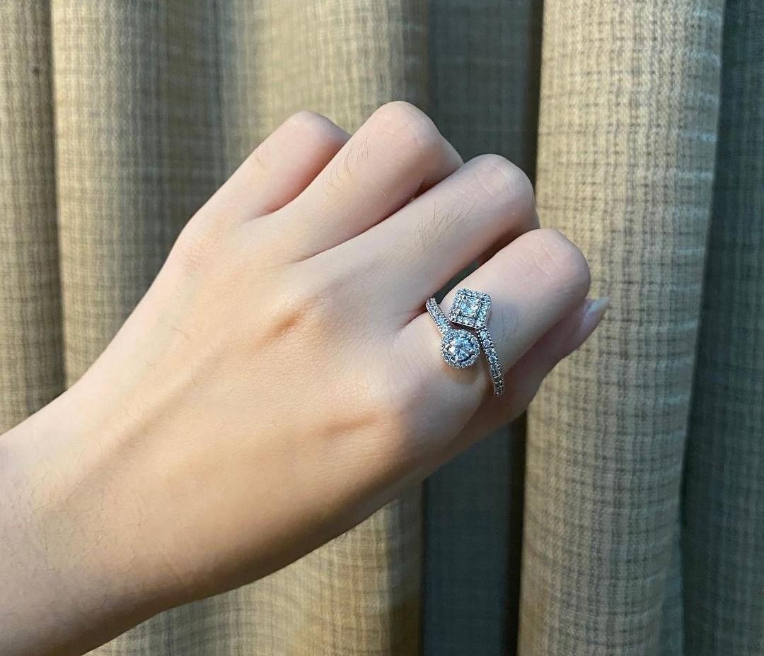 Abstract elegance ring deals