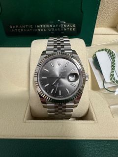 (Category: ) located in . Submitted by footasylum (Listing ID 1186147313, Image 1). Description: .