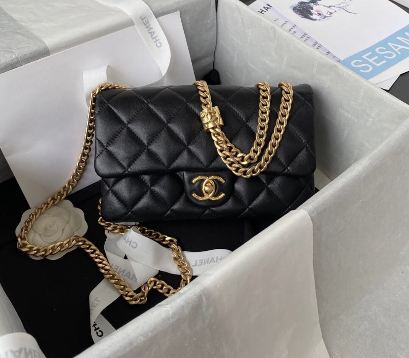 Chanel 22K Small Flap Bag with Adjustable Straps