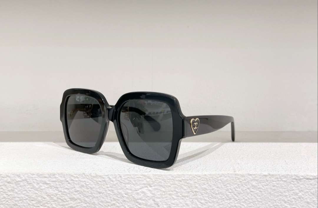 Chanel CH5479 Sunglasses, Women's Fashion, Watches & Accessories ...