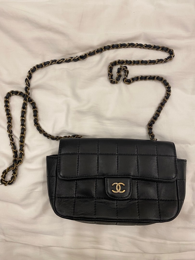 Chanel chocolate bar flap bag in square, Women's Fashion, Bags ...