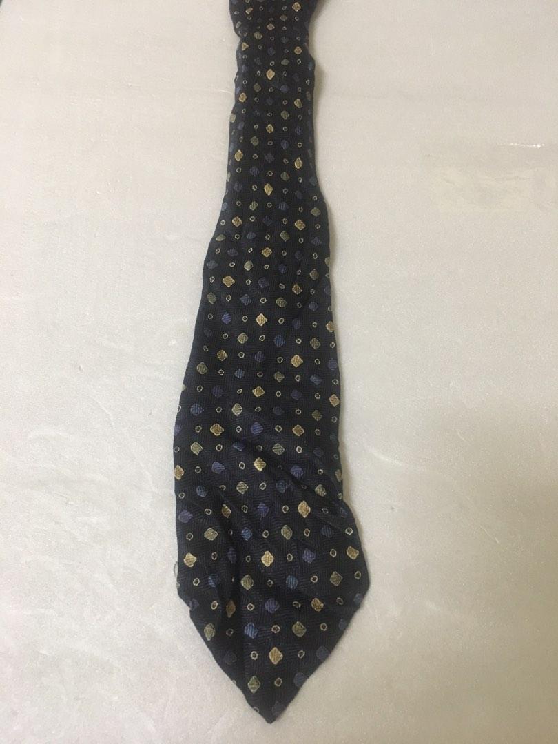 CHRISTIAN DIOR JEUNE HOMME USA NECKTIE Men s Fashion Watches