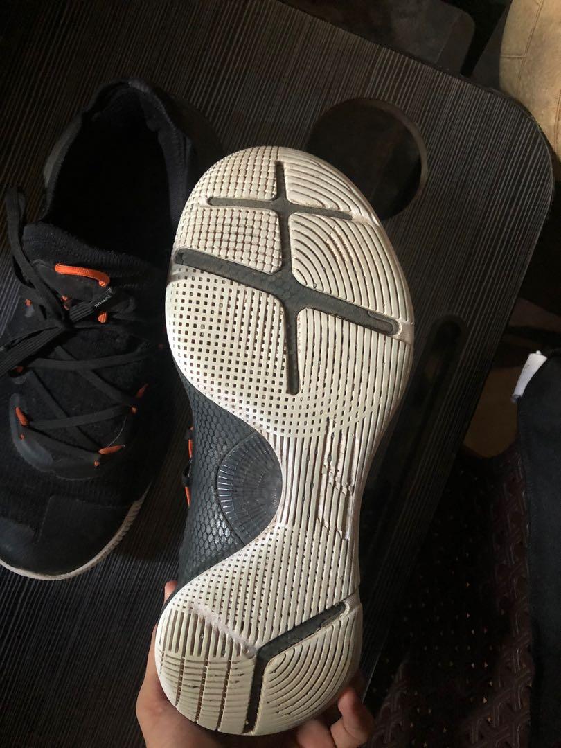 Ua curry 6 top slides