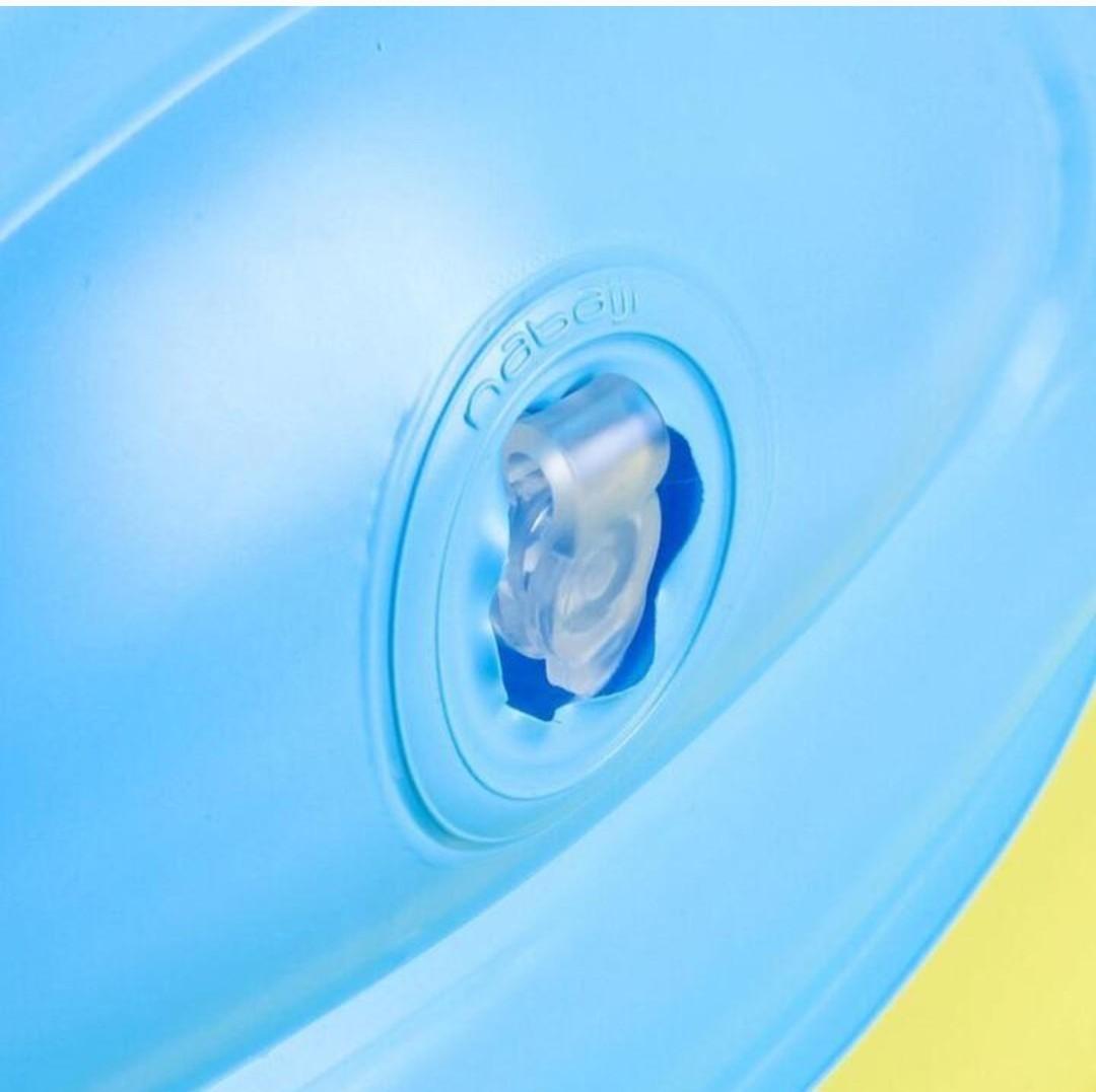 Decathlon Nabaiji Swim Ring (Category: Infant Playtime) located in Muntinlupa City. Submitted by its.joy (Listing ID 1188501294, Image 2). Description: 🏷️inflated but never used 🏷️for babies from 7 to 11 kg.
