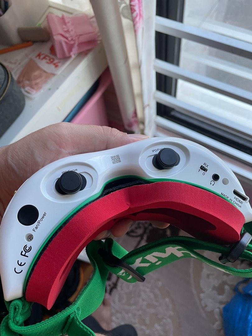 Fatshark Attitude V6 Analog FPV Goggle, Hobbies & Toys, Toys & Games on