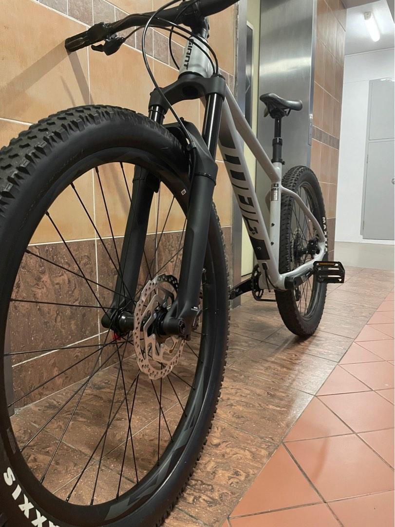 Giant Fathom 2 Medium 27.5 inch Aggressive hardtail MTB