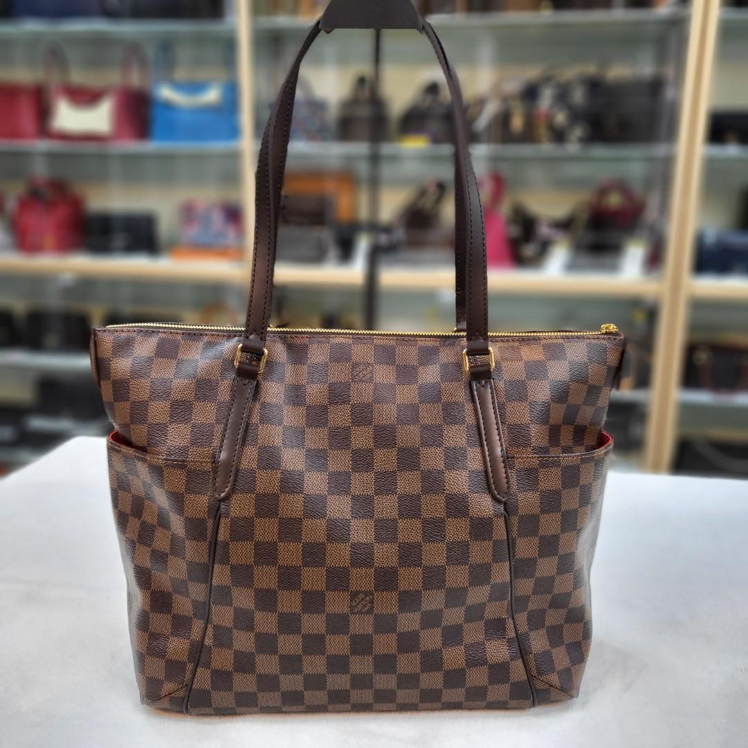 New) LV CARRYALL MM, Luxury, Bags & Wallets on Carousell
