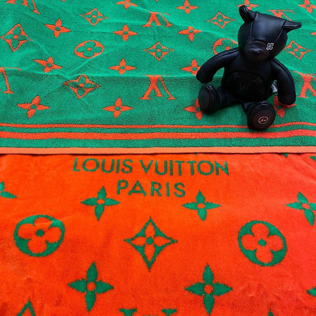 Louis+Vuitton+Beach+Bath+Towel+Cotton+Monogram+Eclipse+Jacquard+